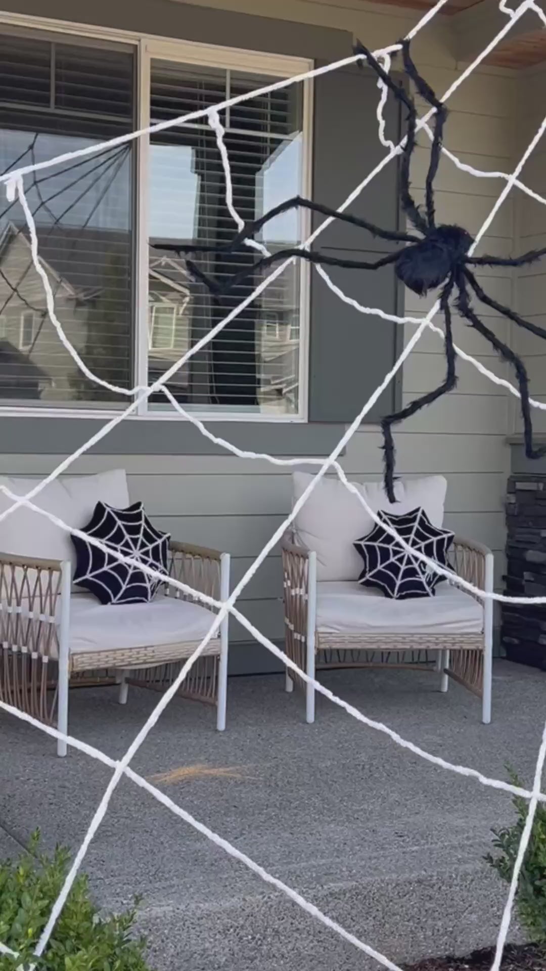 Hauntiva™ Giant Spider & Web Halloween Decor video